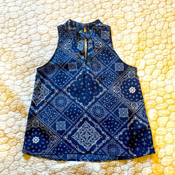 Paisley keyhole sleeveless top - Blue - M - Picture 1 of 4